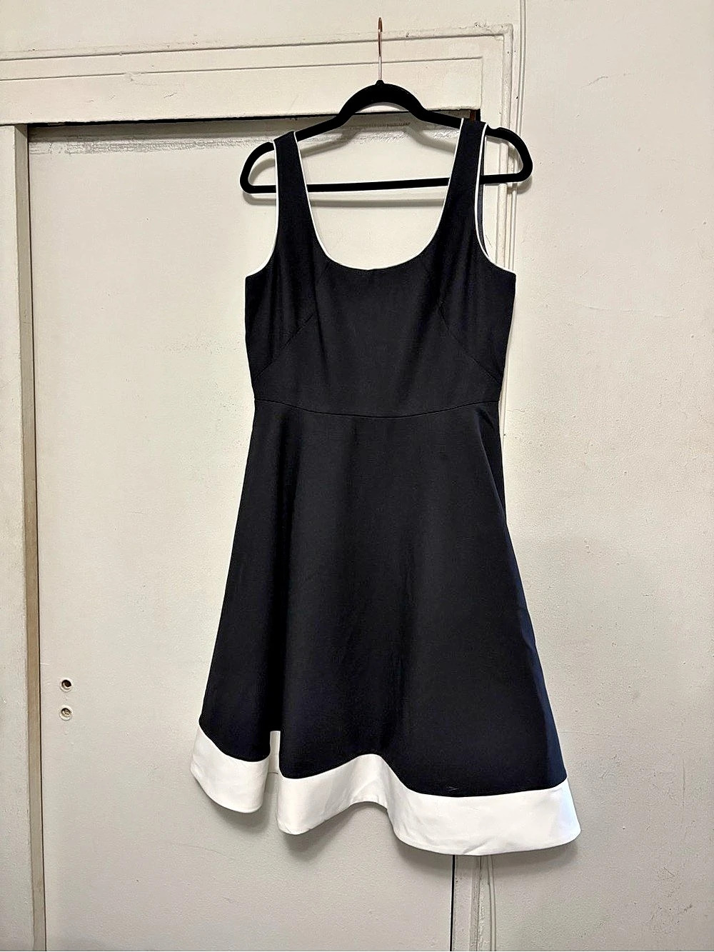 NWT White House Black Market Color Block Fit and Flare Dress in Black & White